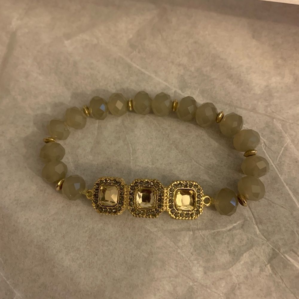 New Zales Quartz Bead Bolo Bracelet Gold Plated​